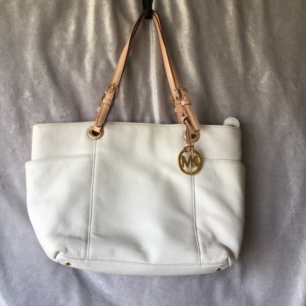 Authentic Michael Michael Kors Cream Leather